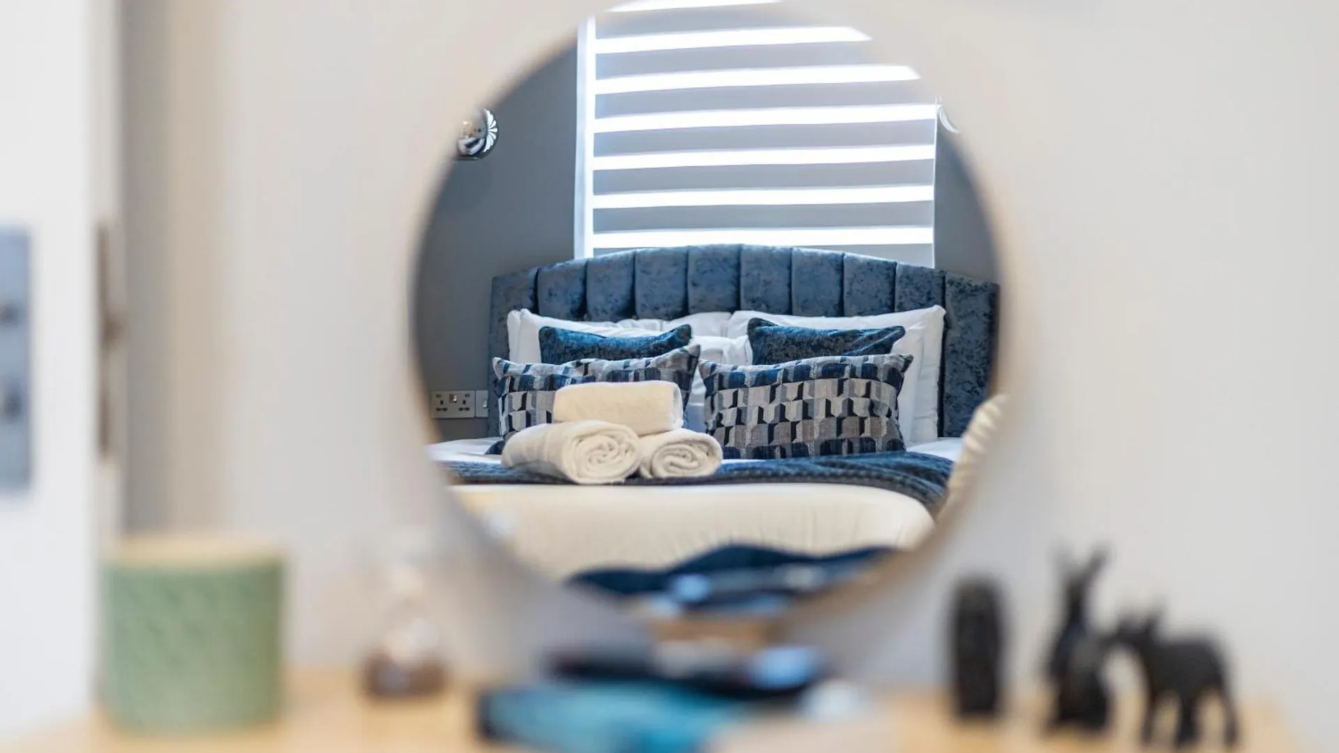 Apartment Sleek And Cozy - Modern Studio Retreat London