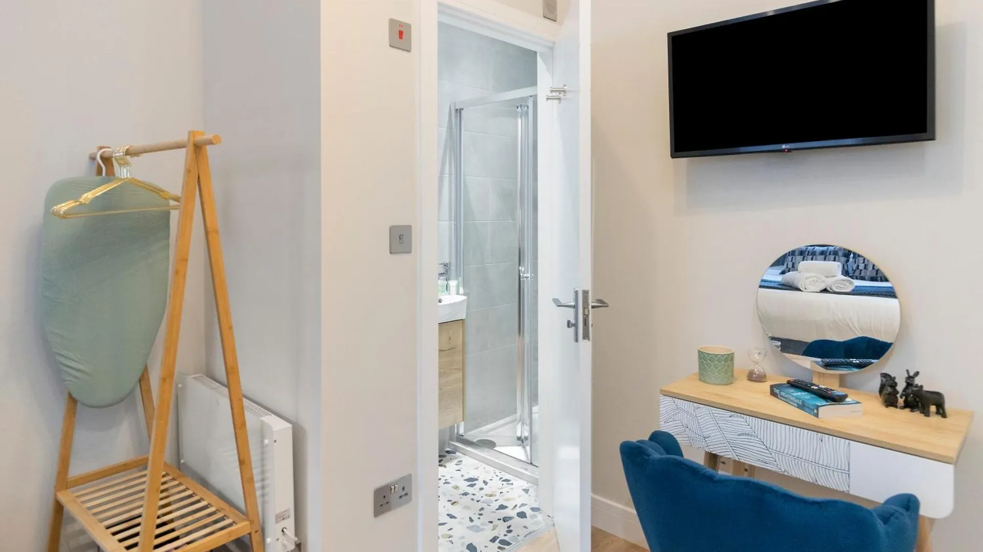 Appartamento Sleek And Cozy - Modern Studio Retreat Londra